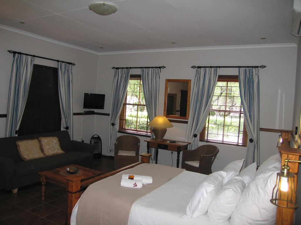 Beaufort Manor Country Lodge Beaufort West Eksteriør bilde